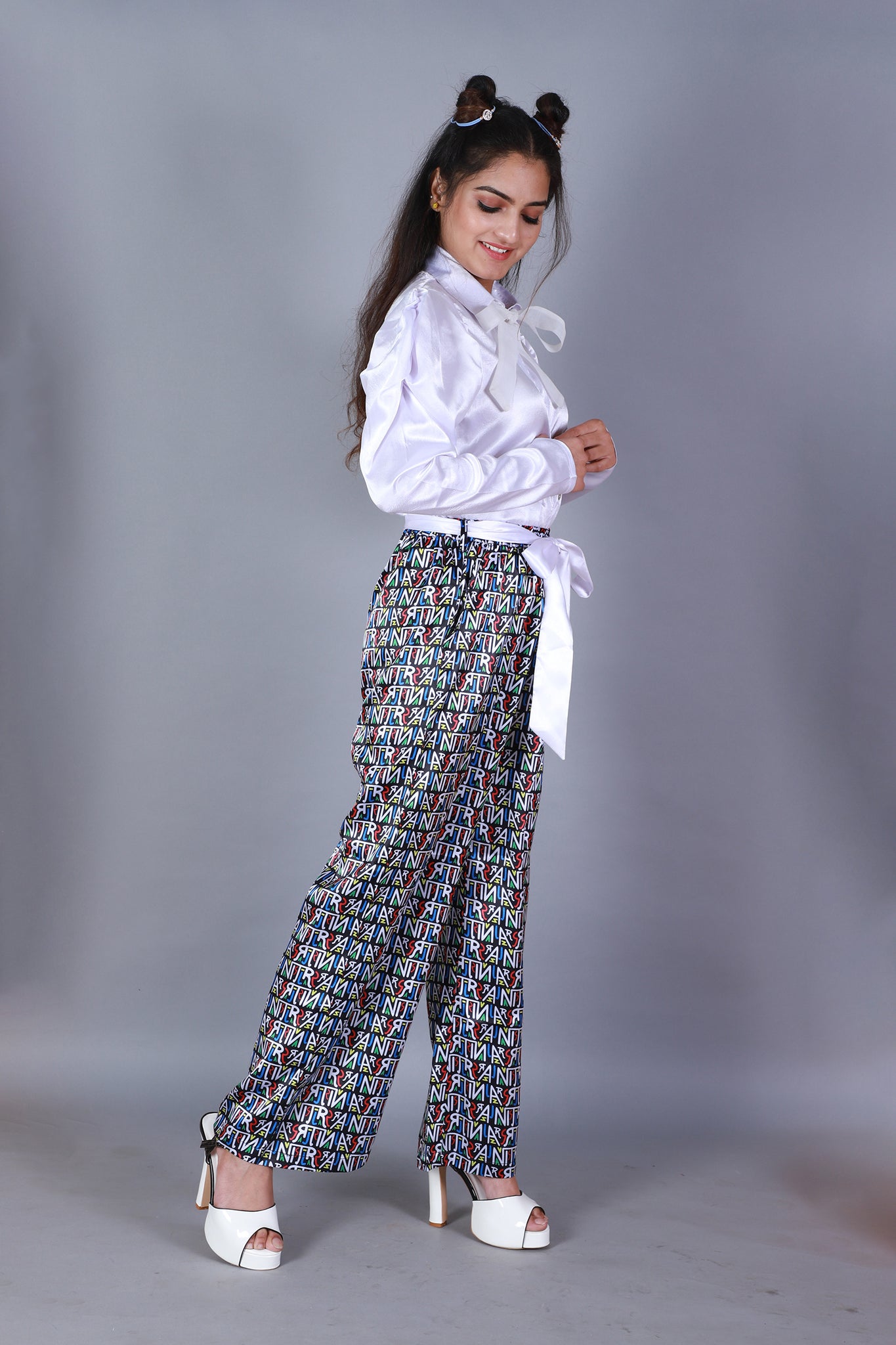 RANJ White And Black Doodle Printed Puff Co-ordinate Set - RanjStore